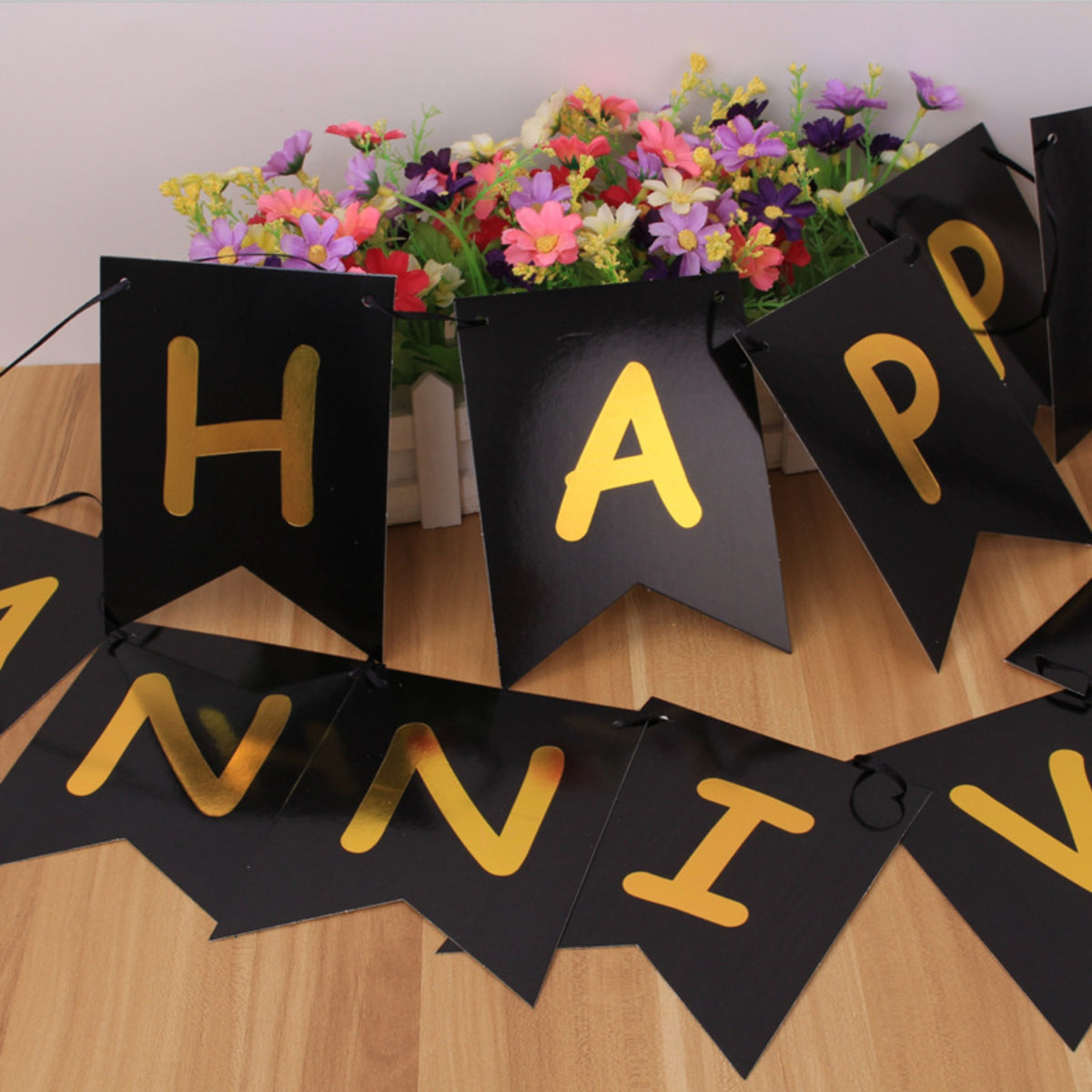 Happy Anniversary banner｜慶祝紀念佈置橫額｜黑底金字