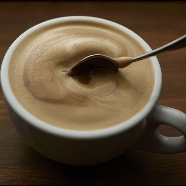 AGF Blendy 濃厚Latte焦糖即冲咖啡包Caramel Macchiato(18包裝)