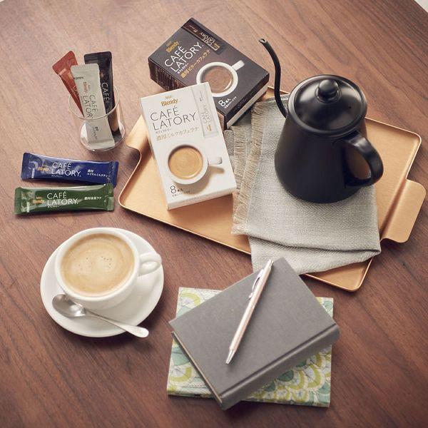 AGF Blendy 濃厚Latte焦糖即冲咖啡包Caramel Macchiato(18包裝)